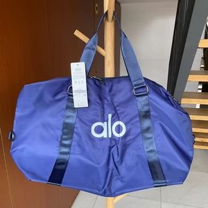 alo Fitness bag